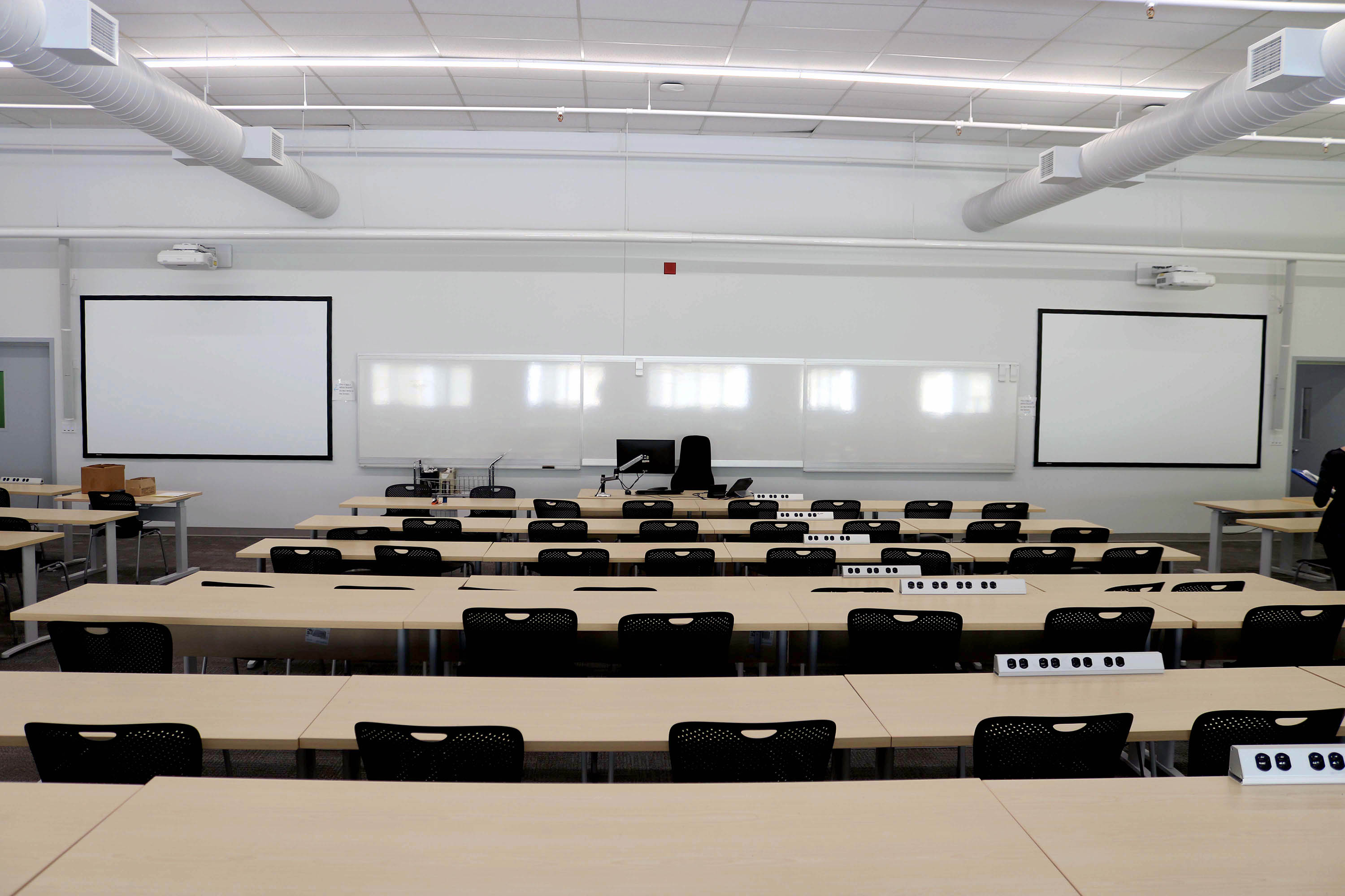 Photo of room A154 - student view